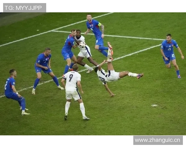 小贝神奇任意球救英格兰2001年今日重温经典世界杯之路