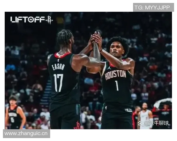 NBA赛事分析：独行侠对决火箭开拓者再胜湖人快船险胜热火的精彩回顾