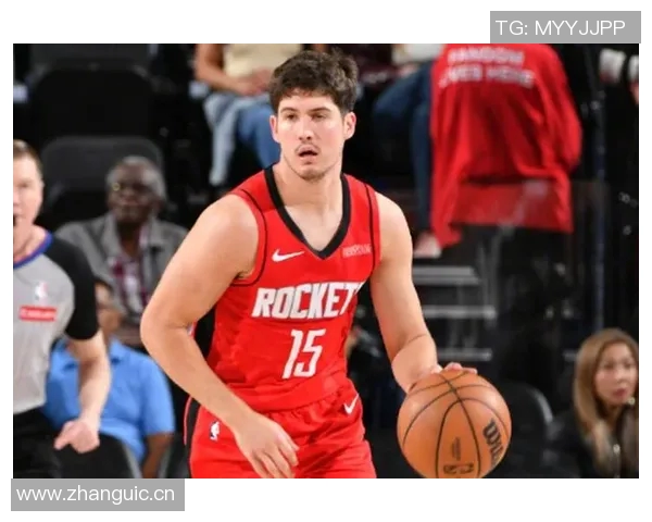 火箭队表现令人失望期待重回巅峰的心情愈发沉重 火箭队表现令人失望期待重回巅峰的心情愈发沉重