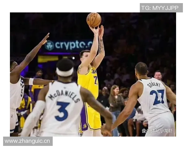 华子在湖人主场远投绝杀瞬间回顾我的儿昨日精彩表现