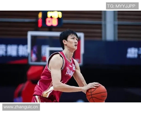 赖俊豪因头部撞击广告板导致颈部扭伤已紧急送医接受治疗