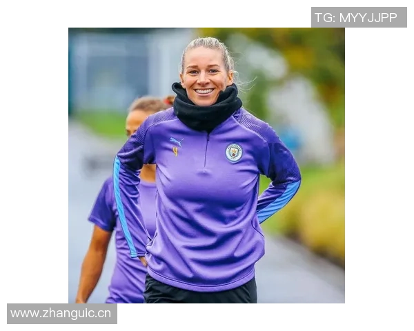 曼城宣布美国女足明星萨姆科菲加盟合同延续至2029年